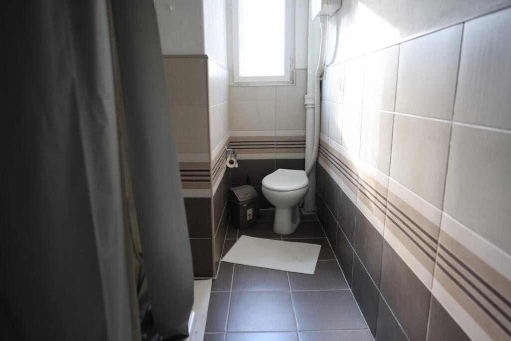 Viki Apartment Centar Ni Exterior foto