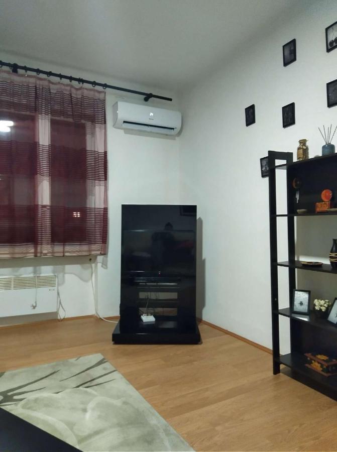 Viki Apartment Centar Ni Exterior foto